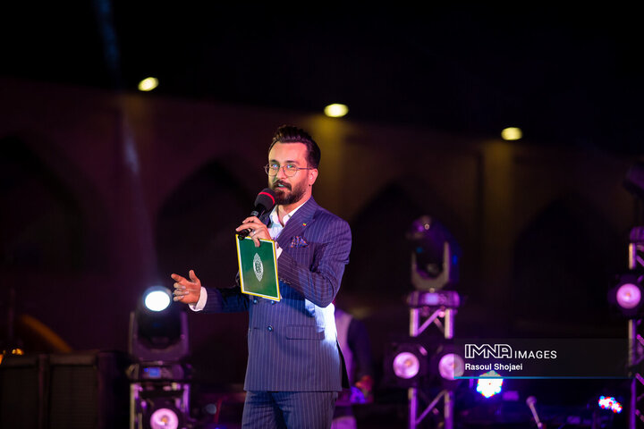 ویژه‌برنامه «راس ساعت ۸»