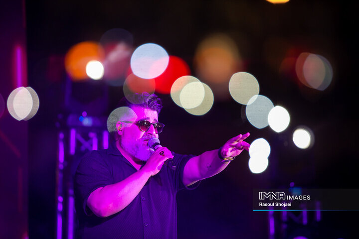 ویژه‌برنامه «راس ساعت ۸»