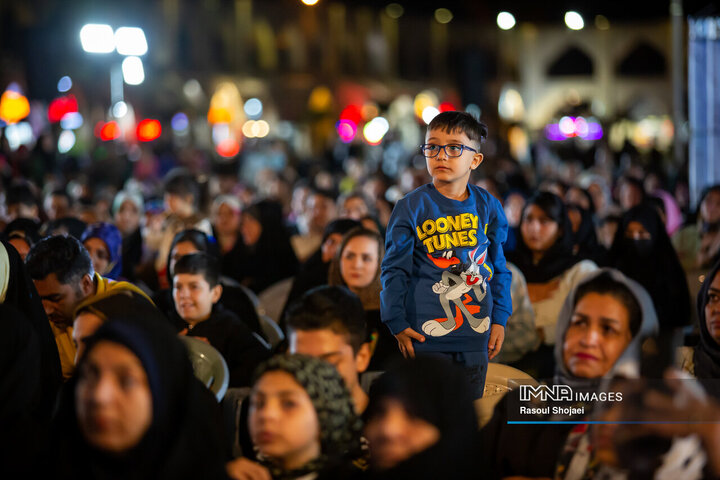 ویژه‌برنامه «راس ساعت ۸»