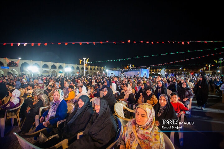 ویژه‌برنامه «راس ساعت ۸»