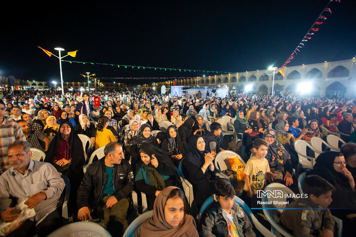 ویژه‌برنامه «راس ساعت ۸»