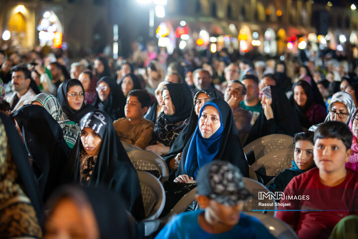 ویژه‌برنامه «راس ساعت ۸»