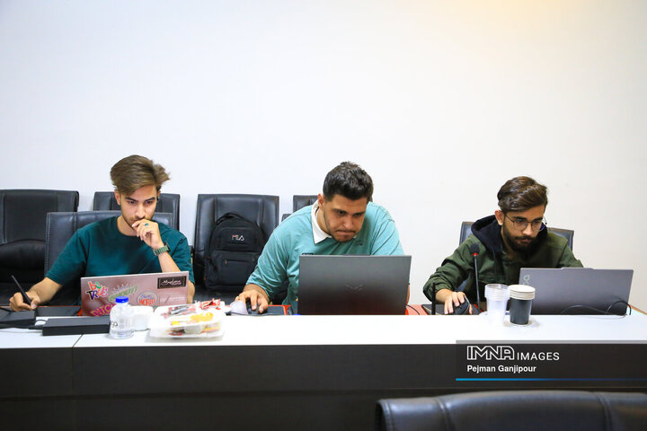 رویداد طراحی تمبر تخته فولاد اصفهان