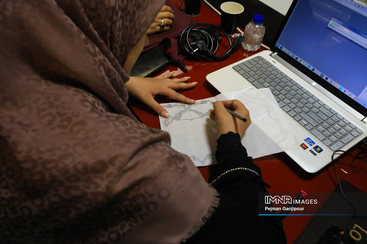 رویداد طراحی تمبر تخته فولاد اصفهان