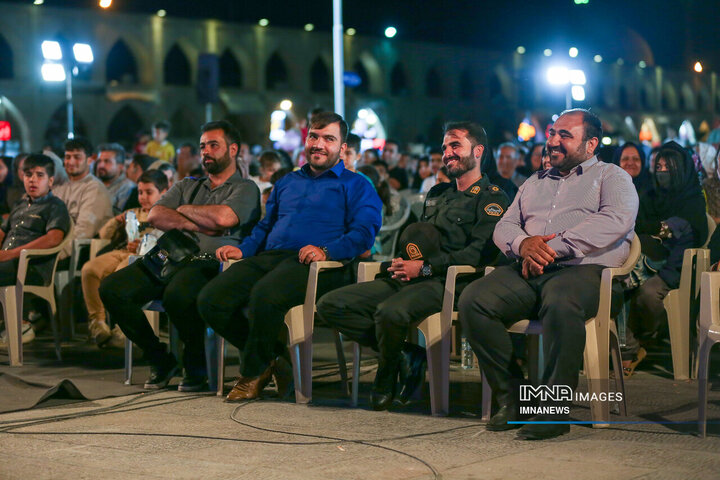 ویژه‌برنامه «رأس ساعت ۸»