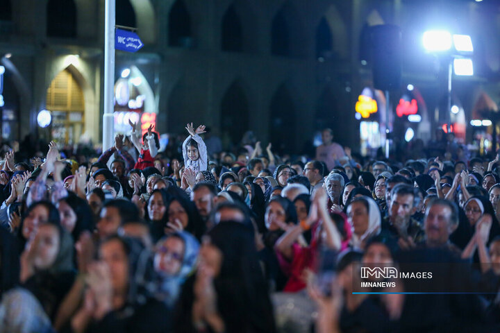 ویژه‌برنامه «رأس ساعت ۸»