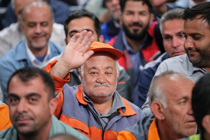 دیدار کارگران با رهبر انقلاب