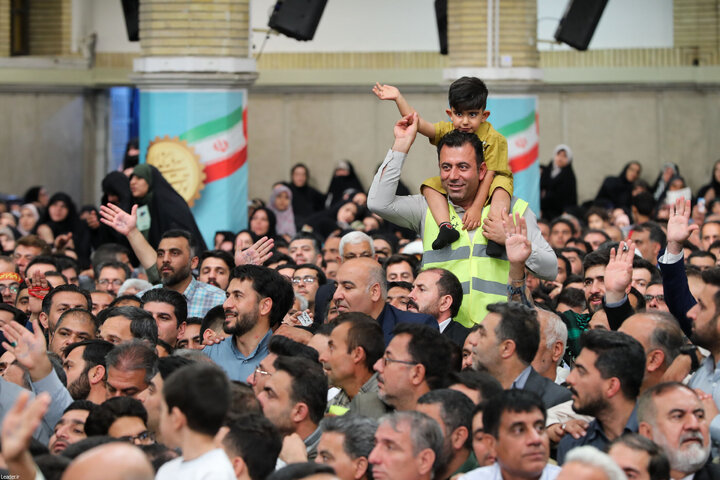 دیدار کارگران با رهبر انقلاب