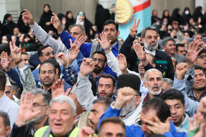 دیدار کارگران با رهبر انقلاب