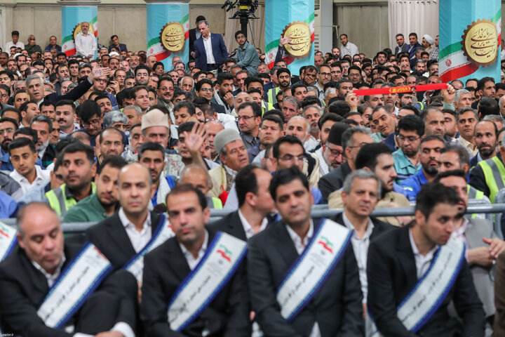 دیدار کارگران با رهبر انقلاب