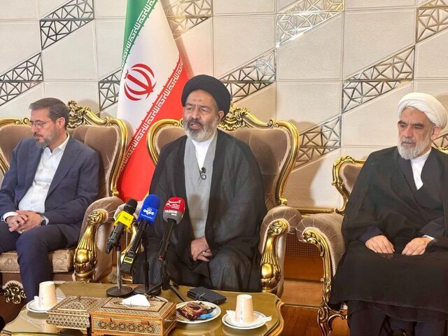 نماینده ولی فقیه در امور حج و زیارت به عربستان رفت