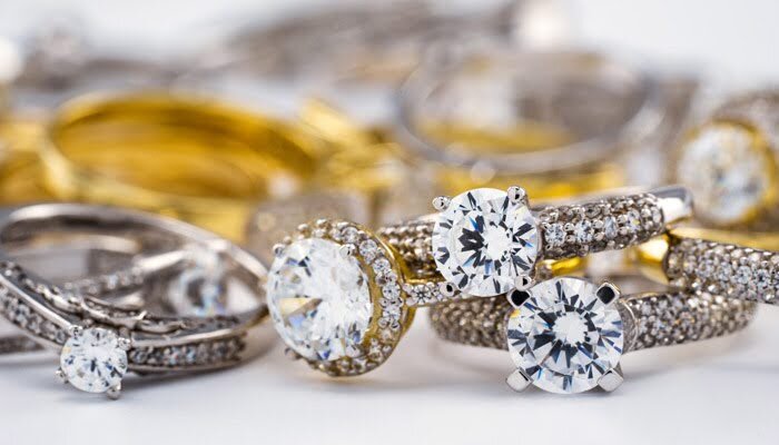 انگشتر طلا با طراحی خاص