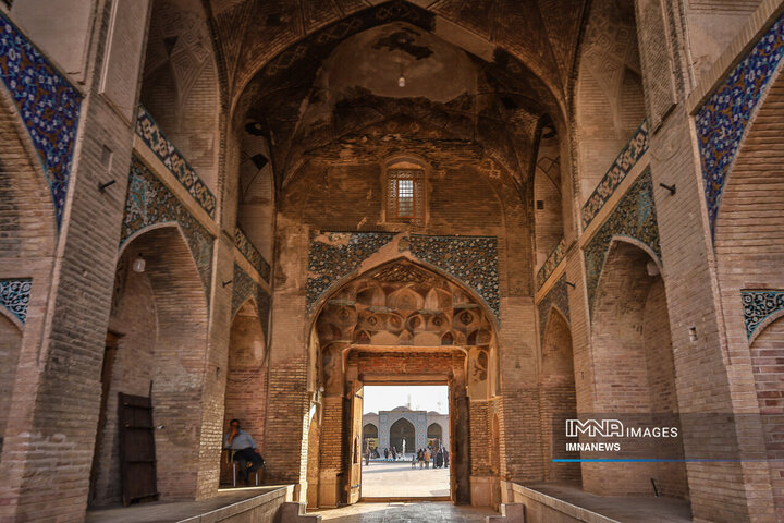 مجموعه گنجعلیخان کرمان