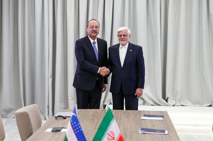 نخست‌وزیر ازبکستان وارد تهران شد