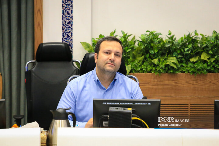 به‌رغم دستور استاندار اصفهان شاهد اقدام متناسب برای عنوان پایتخت گردشگری سال۲۰۲۵ نبوده‌ایم