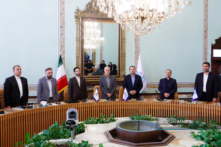 آئین اهدای تندیس یادبود انتخاب شهر اصفهان به‌عنوان پایتخت گردشگری شهرهای آسیایی