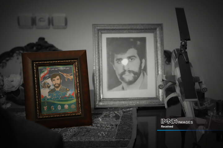 دیدار شهردار اصفهان با خانواده شهید شیرودی