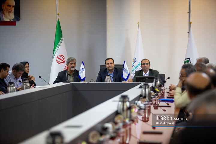 نشست تشریح برنامه‌های سال پایتختی گردشگری شهرهای آسیایی در اصفهان