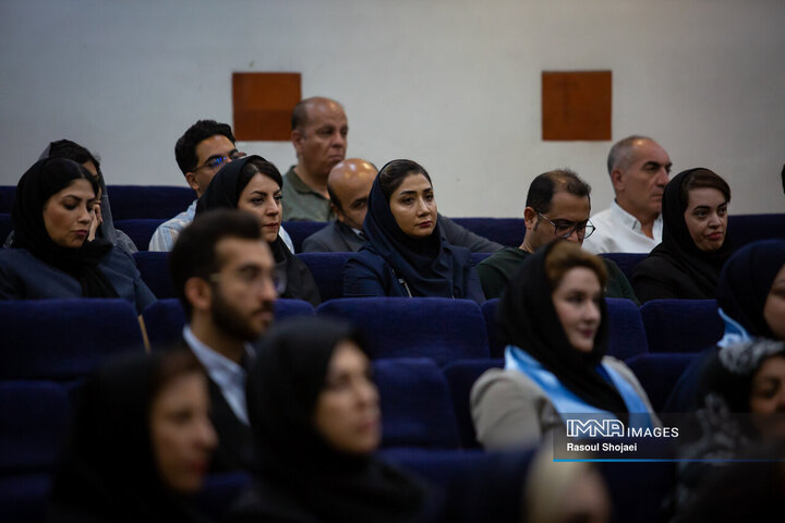 نشست تشریح برنامه‌های سال پایتختی گردشگری شهرهای آسیایی در اصفهان