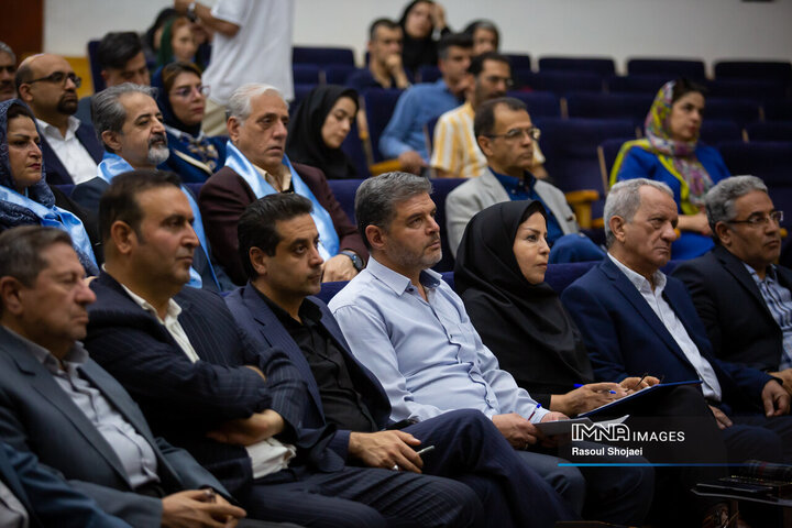 نشست تشریح برنامه‌های سال پایتختی گردشگری شهرهای آسیایی در اصفهان