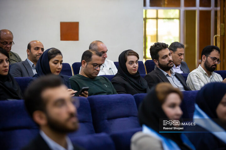 نشست تشریح برنامه‌های سال پایتختی گردشگری شهرهای آسیایی در اصفهان