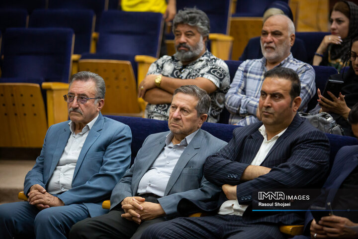 نشست تشریح برنامه‌های سال پایتختی گردشگری شهرهای آسیایی در اصفهان