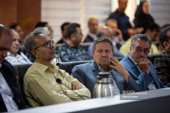 نشست تشریح برنامه‌های سال پایتختی گردشگری شهرهای آسیایی در اصفهان