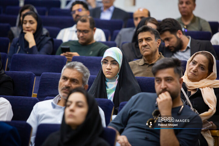 نشست تشریح برنامه‌های سال پایتختی گردشگری شهرهای آسیایی در اصفهان