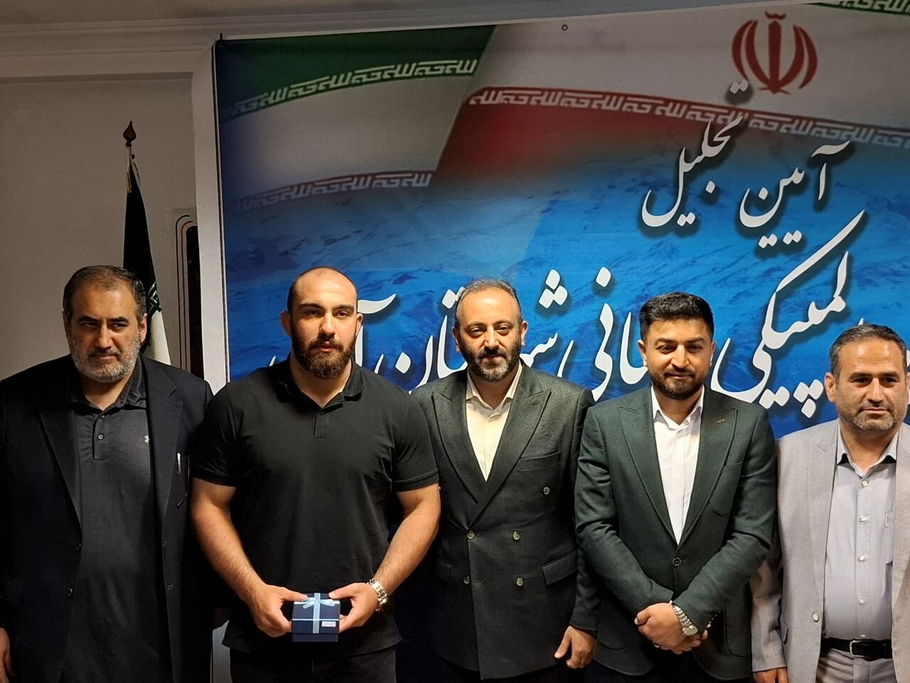 نصب و احداث المان شهر المپیکی در ورودی آمل