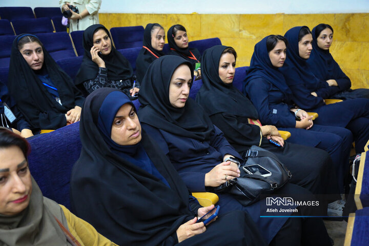 کارگاه آموزشی سومین جشنواره صنایع دستی خلاق دانش‌آموزی