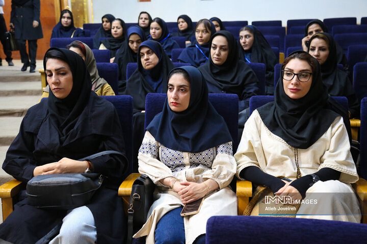 کارگاه آموزشی سومین جشنواره صنایع دستی خلاق دانش‌آموزی