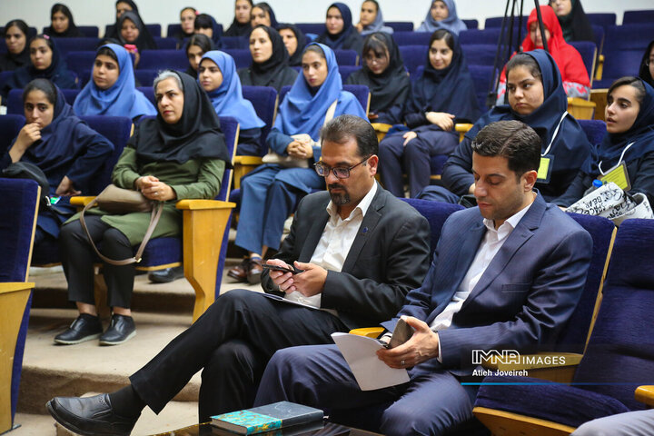 کارگاه آموزشی سومین جشنواره صنایع دستی خلاق دانش‌آموزی