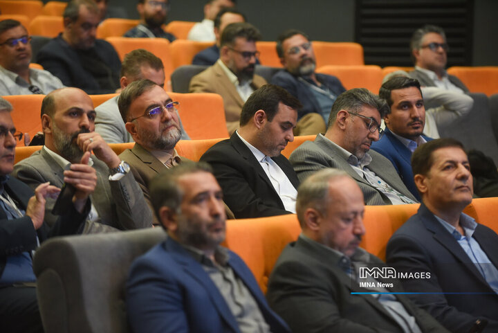 نخستین همایش تخصصی مدیران روابط عمومی