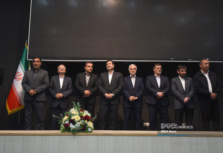 مراسم تجلیل از چهره های ماندگار ورزش ایران