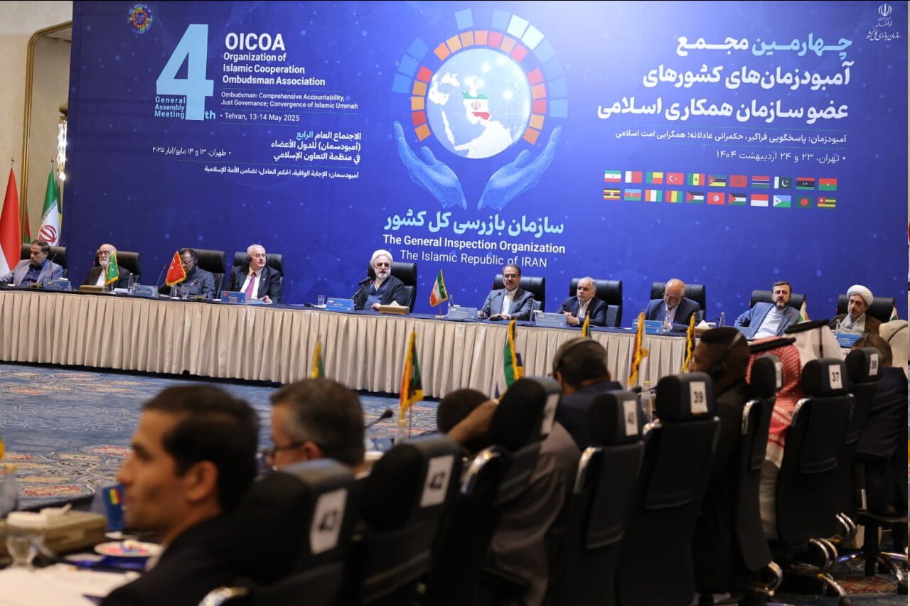 غریب‌آبادی: آمبودزمان‌ها می‌توانند به‌عنوان ابزارهای حیاتی در تقویت اعتماد عمومی عمل کنند