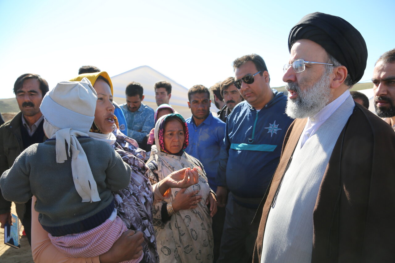 آیتالله سید ابراهیم رئیسی؛ از سادگی در مشهد تا پرواز با بال شهادت