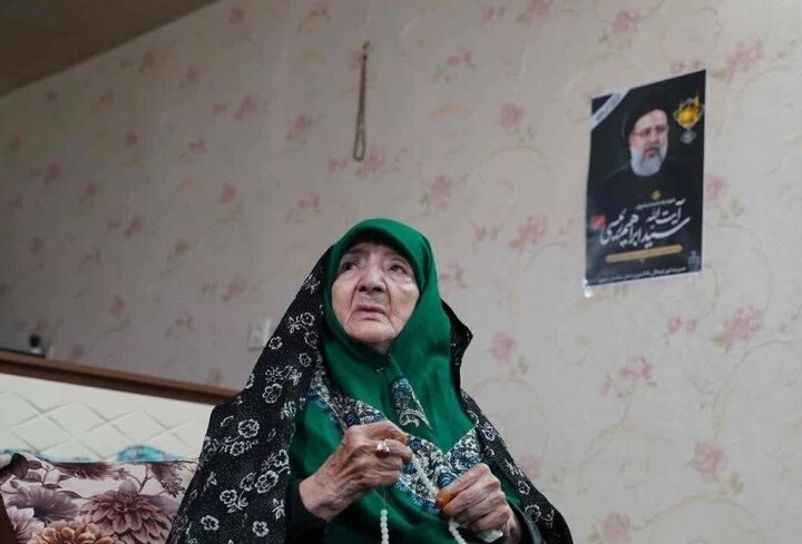 خاطره امام جمعه اردبیل از دیدار با مادر شهید رئیسی