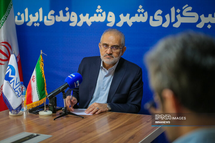 حضور معاون پارلمانی شهید جمهور در دفتر خبرگزاری ایمنا