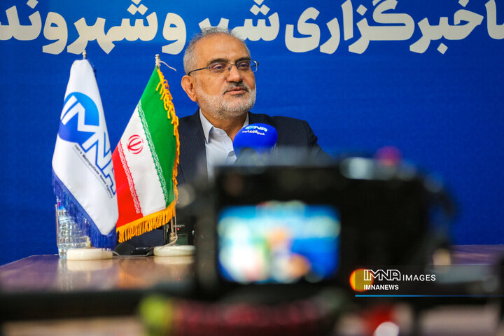 حضور معاون پارلمانی شهید جمهور در دفتر خبرگزاری ایمنا