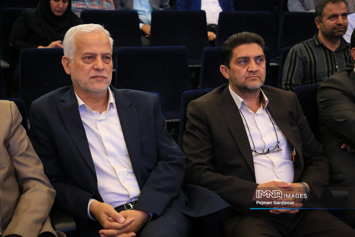 آیین بهره‌برداری از تصفیه‌خانه تکمیلی شمال شهر اصفهان