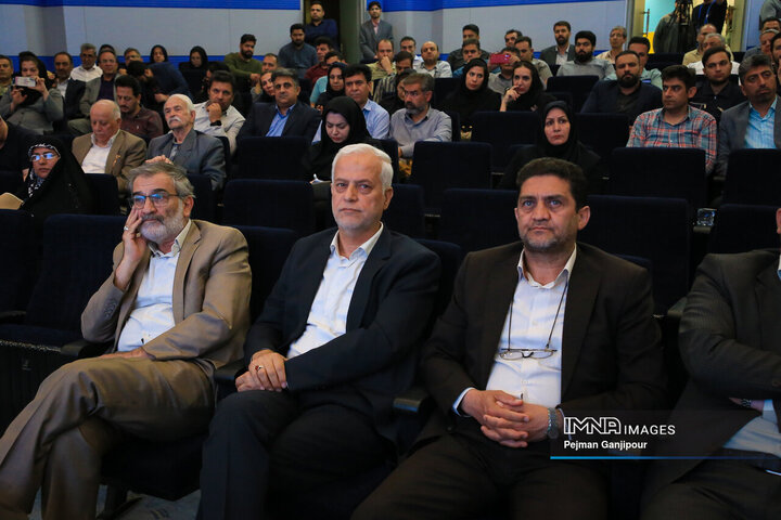 آیین بهره‌برداری از تصفیه‌خانه تکمیلی شمال شهر اصفهان