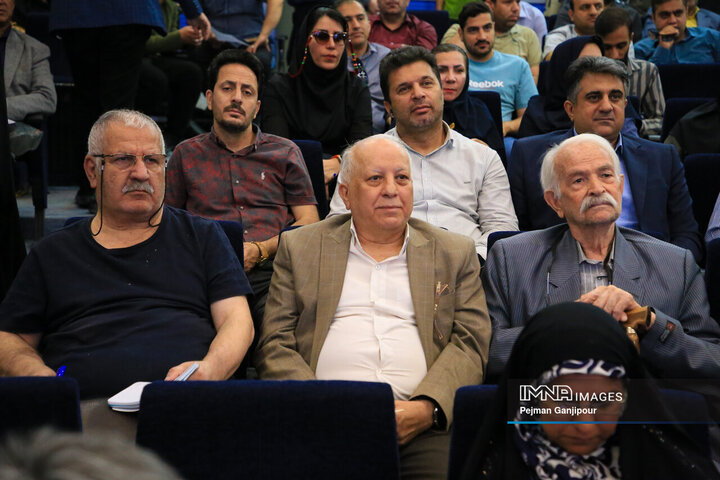 آیین بهره‌برداری از تصفیه‌خانه تکمیلی شمال شهر اصفهان