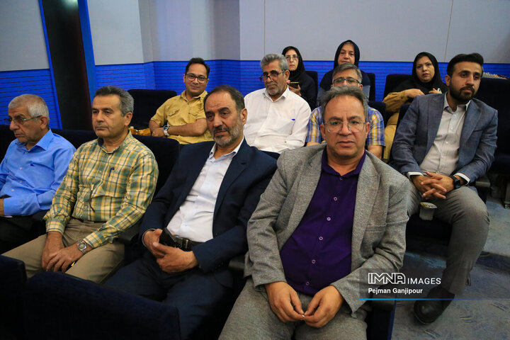 آیین بهره‌برداری از تصفیه‌خانه تکمیلی شمال شهر اصفهان