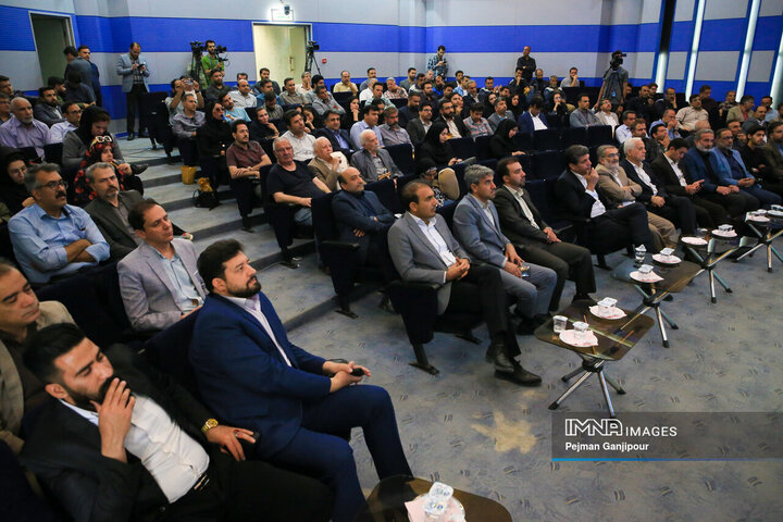 آیین بهره‌برداری از تصفیه‌خانه تکمیلی شمال شهر اصفهان