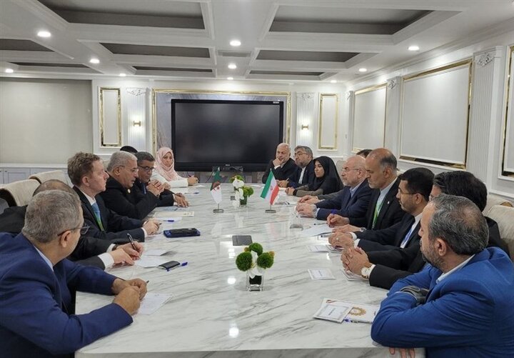 فلسطین باید در اولویت مسائل منطقه باشد