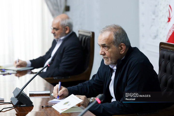 نشست رئیس جمهور با شهرداران کلان شهرهای کشور