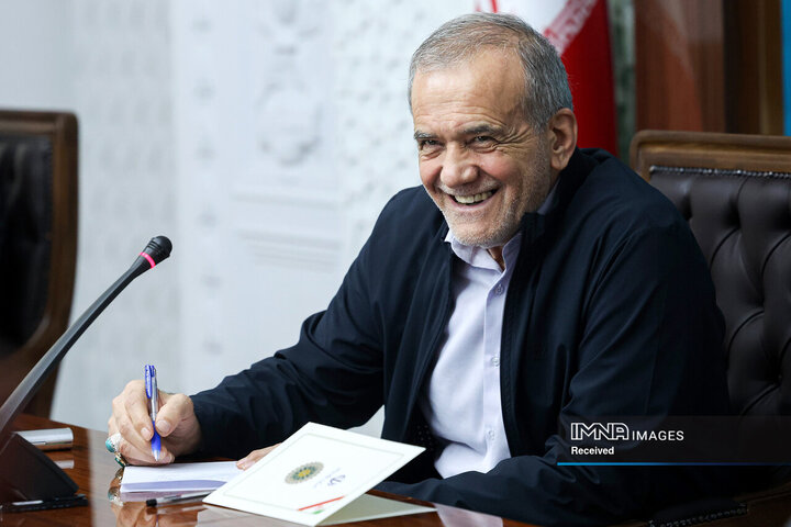 نشست رئیس جمهور با شهرداران کلان شهرهای کشور