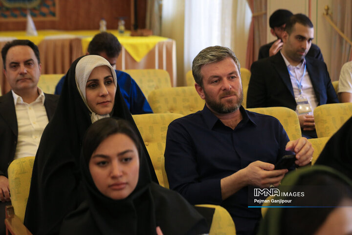 پنل «شهرآیند» جشنواره بین‌المللی فن‌آفرینی شیخ بهایی