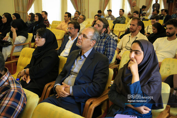 پنل «شهرآیند» جشنواره بین‌المللی فن‌آفرینی شیخ بهایی