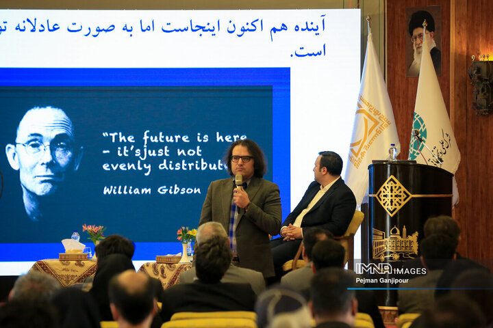 پنل «شهرآیند» جشنواره بین‌المللی فن‌آفرینی شیخ بهایی